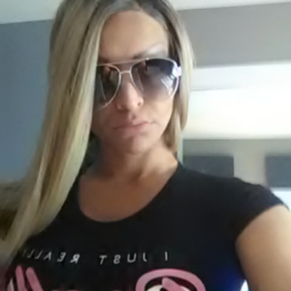 Meet your Posher, Alexadrite chris